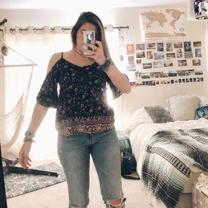 PacSun Boho Flowy Sleeves